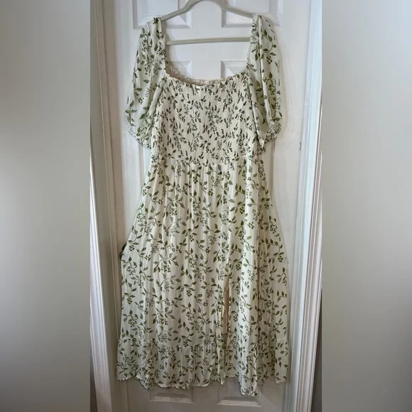 Reformation Floral Green Dress Size 3X‎ - Picture 2 of 14